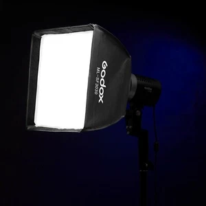 Softbox Godox ML-SF3030 30x30 cm attacco Godox - Foto 1 di 2