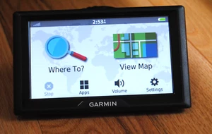 GPS Garmin Drive 50LM -  5" display BUNDLE 2026 Maps Charger & Mount 4EK071066 - Picture 1 of 20