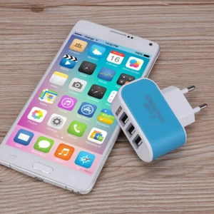 Caricabatterie da viaggio con caricabatterie multitesta 3USB EU LED caricabatter - Photo 1/6