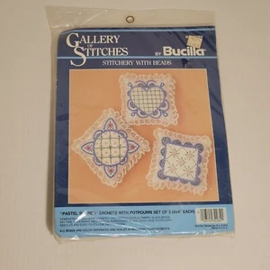 Vintage Bucilla Gallery Of Stitches Hefterei mit Perlen Pastellform Beutel 3 - Bild 1 von 3