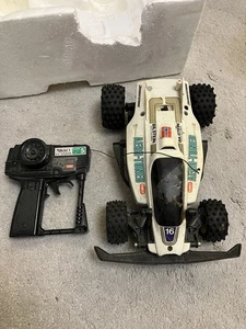 Nikko Venus Remote Control Car - Picture 1 of 7