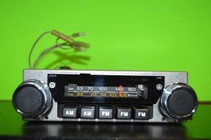 Vintage Clarion AM FM Radio Stereo Tuner Receiver + knobs RE-338F - Picture 1 of 16