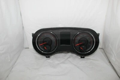 Cuadro de instrumentos velocímetro indicadores de panel Dodge Charger 2014 181.039 millas Foto 1 de 4