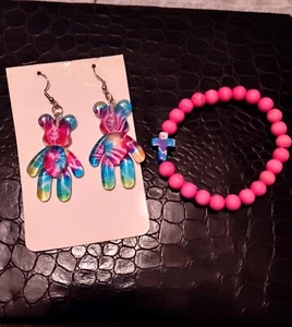 NEW Unique Tie Dye Gummy Bear Earrings/Beaded Bracelet JEWELRY SET FREE SHIPPING - Picture 1 of 5