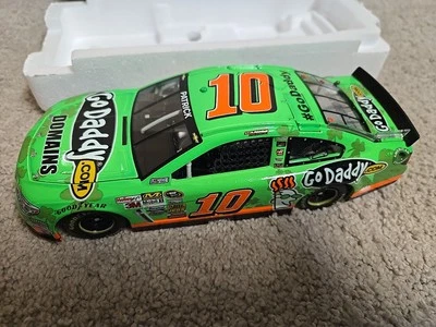 2013 Danica Patrick 10 GoDaddy.com Irish 1/24 Lionel Nascar Diecast 1/816 Rare - Image 1 of 4