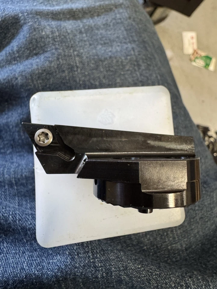 Kennametal 6610045 H20 Bolt On Boring Head 可转位插入盒全新带盒 — 第 1/4 张图片