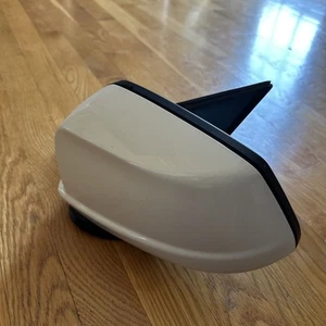 2011-2012 BMW 535i Driver Side View Power Door Mirror White OEM f01534019931P - Picture 1 of 8