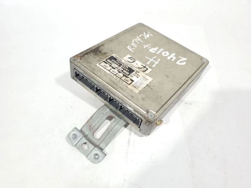 Оригинальный электронный компьютерный модуль 1997 1998 Lexus LX450 8966160261 - Изображение 1 из 4