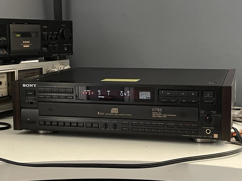 Sony CDP-C77ES 5 Disc CD Charger - Image 1 of 4