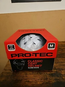 Pro-Tec Helmet Classic Cert Gloss White Skateboard Helmet Medium 56-58 CM - Picture 1 of 5