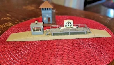 HO scale 1:87 building vollmer 5527 Water service terminal custom built vintage - Image 1 of 4