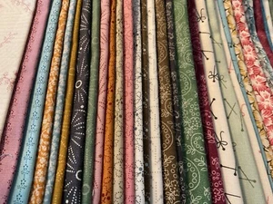 32FQS bundle of Sewing Basket by Edyta Sitar for Andover Fabrics, new - Picture 1 of 6
