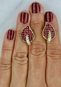 2Ct Princess Cut Lab Created Red Ruby leaf Stud Earring's 14K Yellow Gold Plated - Picture 1 of 7