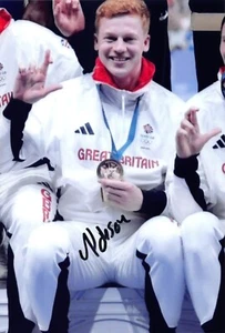 Charlie Dobson - GBR- Olympia 2024 - Leichtathletik - BRONZE - 3.OS 24 - Bild 1 von 1