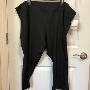 NWT Just My Size Active Size 5X 30W/32W Plus Women Black Capri Workout Leggings - Picture 1 of 5
