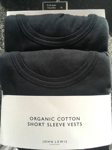 Ex John Lewis 2 pk chalecos negros de algodón orgánico manga corta XL 45 pulgadas pecho - Imagen 1 de 2