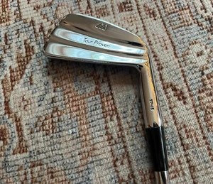 Mizuno TP-18 2-Iron - DG S400 Shaft (Stiff) - RH - EXCELLENT - Picture 1 of 10