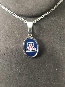 Arizona Wildcats Dangle Earrings And Necklace  Set  NCAA Licensed Jewelry - Picture 1 of 3
