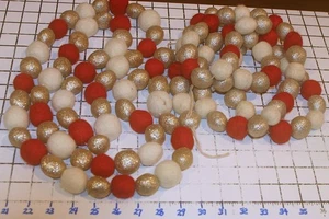"Guirnalda de fieltro navideño de 2 hilos 77"" bolas de pompón en cuerda" - Imagen 1 de 6