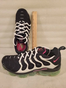 Nike Air VaporMax Plus Para hombres Talla 11 Negro Verde Rosa DM8121 001 Zapatos Tenis - Imagen 1 de 5