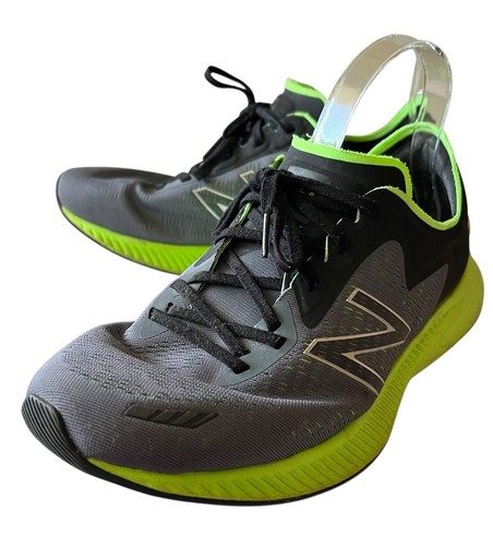 Scarpe da corsa New Balance Dynasoft da uomo US 9 5 grigio verde