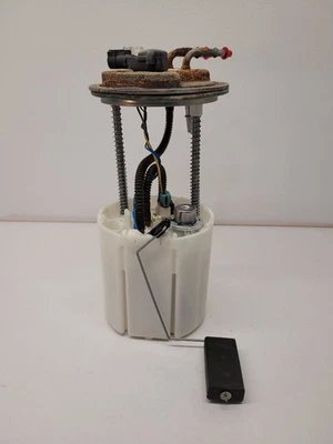 2009 2010 2011 2012 2013 2014 CADILLAC ESCALADE Fuel Pump Assembly - Image 1 of 4