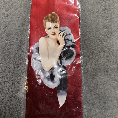 Corbata de colección The Varga Girl Fox por Alberto Vargas Hecha a mano Ombré Pinup Girl Foto 1 de 4