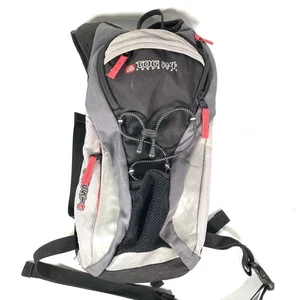 Tog 24 Quest rucksack H2O walking running cycling with 1.5 L bladder - Picture 1 of 10