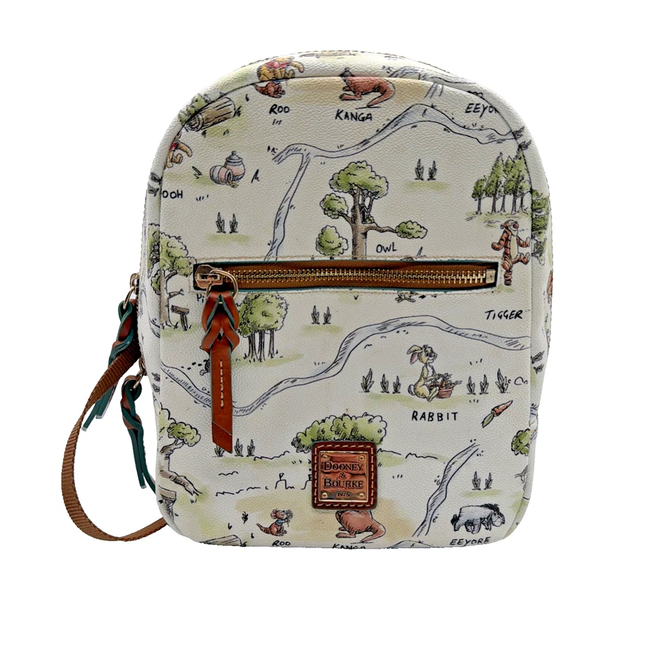Mini Mochila Dooney & Bourke Disney Winnie The Pooh Mapa de Madera de Cien Acres Foto 1 de 4