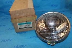 NOS Genuine Replacement Parts HLC-501 5963837 Round Headlight W/Bucket & Ring - Picture 1 of 5