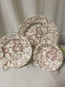 VINTAGE SPODE COPELAND AND GARRETT SET OF Bowl, 2 Plate, RED Teddy Bear - Picture 1 of 13