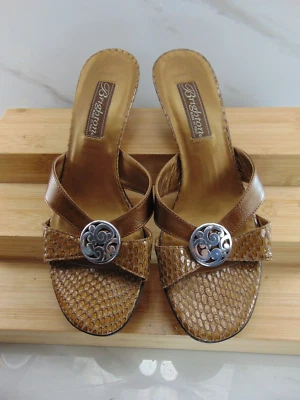 Sandalia Kauai Brighton ITALIA Cuero Bronce Tacones Gatito Slides 7 M - USADA DOS VECES Foto 1 de 4