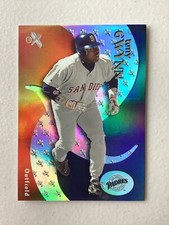 2000 E-X Baseball Fleer/Skybox Tony Gwynn #4 Base Set