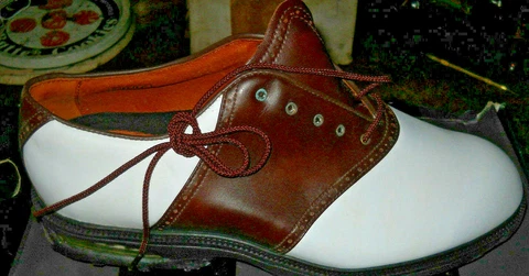 BRAND NEW NIKE DEEP MAHOGANY AND WHITE SADDLE GOLF SHOES COURSE AIR TOUR NIB Cover