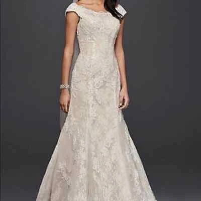 Oleg Cassini Off The Shoulder Lace Mermaid Wedding Dress Size 8 CWG533 - Image 1 of 4