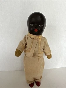 MUÑECA BELL HOP NEGRA ANTIGUA DE 11" RARA - CUERDA - PIES SE MUEVE ROPA ORIGINAL - Imagen 1 de 24