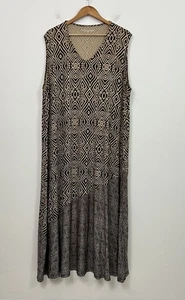 Maxi Vestido Suave Surroundings Talla 3X Sin Mangas Tulumnio Azteca Elastizado Marrón - Imagen 1 de 9