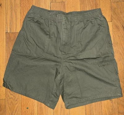 Pantalones cortos Undefeated Script Olive Rip Stop Foto 1 de 4