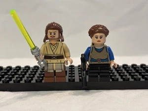 LEGO Star Wars sw0810 Qui-Gon Jinn und sw1023 Padmé Amidala - 2 Stück - Bild 1 von 5