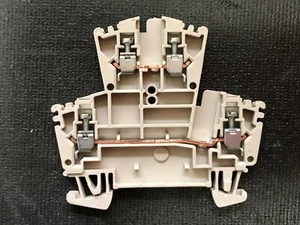 WDK 2.5 1021500000 Weidmuller DIN Rail mount terminal block 4 position OPEN BOX - Picture 1 of 3