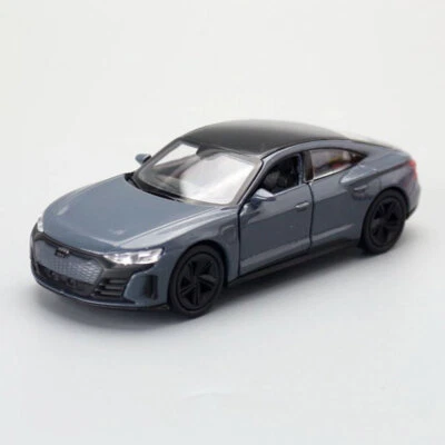 1:43 Audi RS e-tron GT Model Car Diecast Toy Vehicle 2 Doors Open Pull Back Cars - Image 1 of 4
