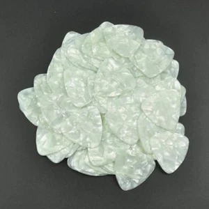 100pz Plettri per chitarra triangolo arrotondato in celluloide 0,96mm 30x30mm - Foto 1 di 10