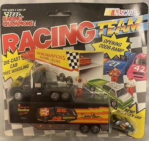 Nascar Racing Champions Transporter With Car #28 Davey Allison - Picture 1 of 4