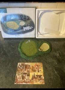 Dept 56 PUTTING GREEN Holiday Village Accessory Golf Christmas Decor - Picture 1 of 8