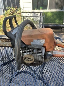 Stihl Ms 250 - For Parts Untested - Picture 1 of 7