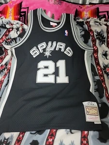 Tim Duncan 1998-1999 Mens XL NBA Jersey Used - Picture 1 of 3
