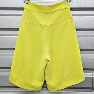 Elliatt Collective Mesmerize Lemoncello Bermuda Shorts Women's Size S - Picture 1 of 9