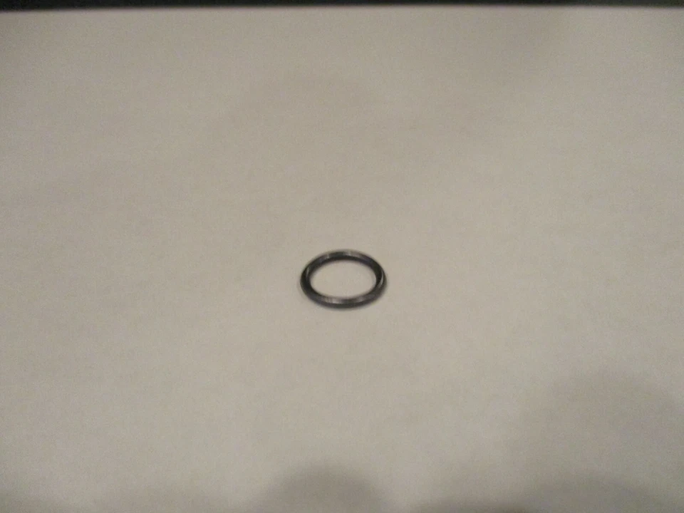 SELLO INYECTOR INFERIOR COMBUSTIBLE AUDI & VW, 80, 90, 5000, CONEJO. GOLF, JETTA, ECT. Foto 1 de 1