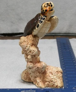 Estatua de vida marina de resina pesada de arrecife de coral nadando tortuga 7" - Imagen 1 de 7