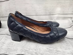 Vionic 10 Ruby Olympia Quilted Leather Cap Toe Block Pump Heel Navy Blue - Picture 1 of 10